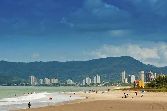 Ap Vista Mar 16 Minutos Beto Carrero Home Office Picarras 0*,