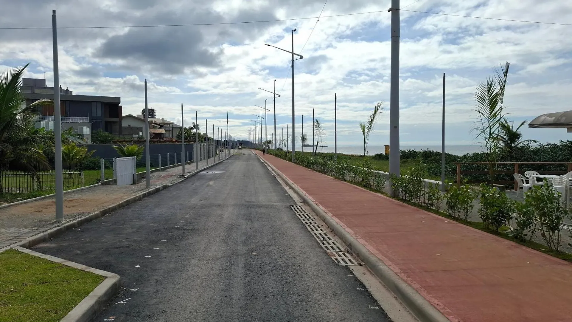 Ap Vista Mar 16 Minutos Beto Carrero Home Office Picarras 0*,  Brazil